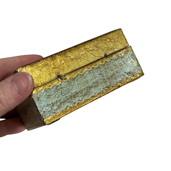 Italian Florentine style wood hinged lid trinket keepsake box gold & mint green - Picture 3 of 9